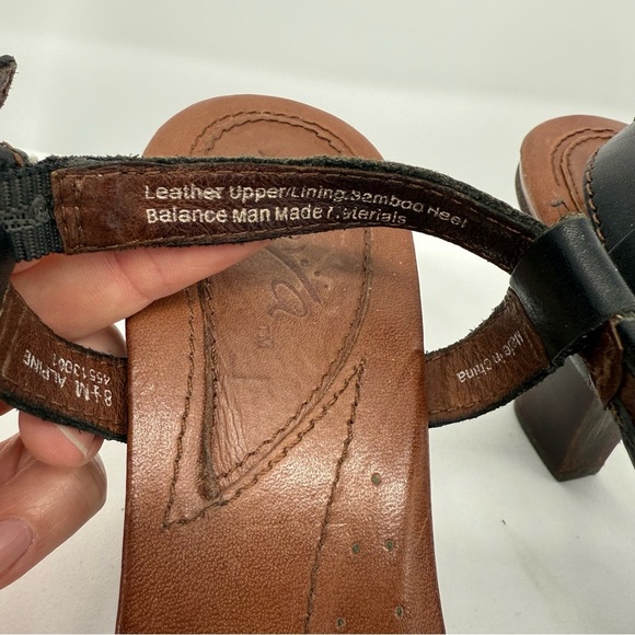 Naya Alpine Black Leather Buckle Slip On Block Heel Sandals Shoes Women's 8.5 M - Picture 11 of 12